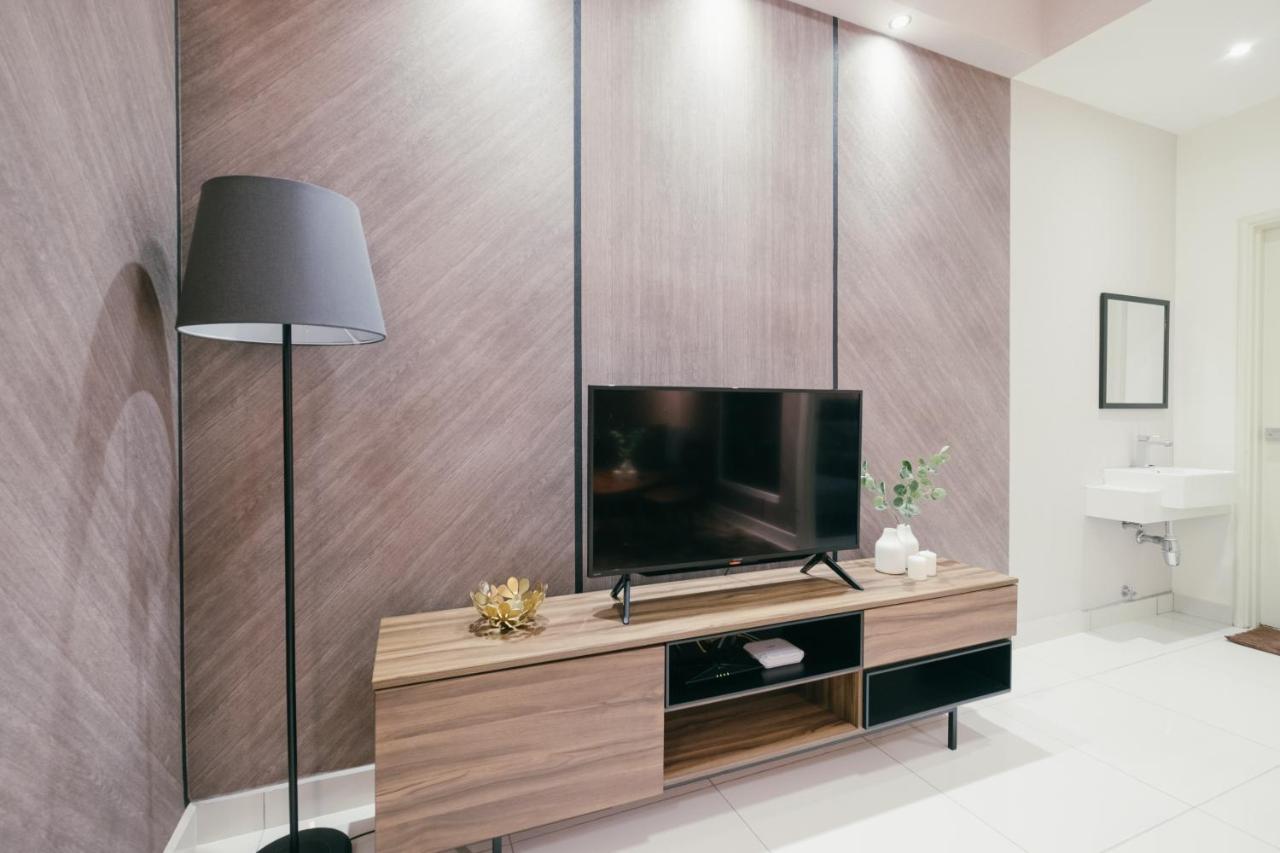 Apartament Arte Mont Kiara 3Pax Jacuzzi Pool Gym Near Mitec Matrade Kuala Lumpur Zewnętrze zdjęcie